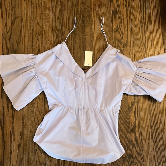 CINQ À SEPT Carolyn Bell-Sleeve Twist-Front Top - Picture 5 of 12